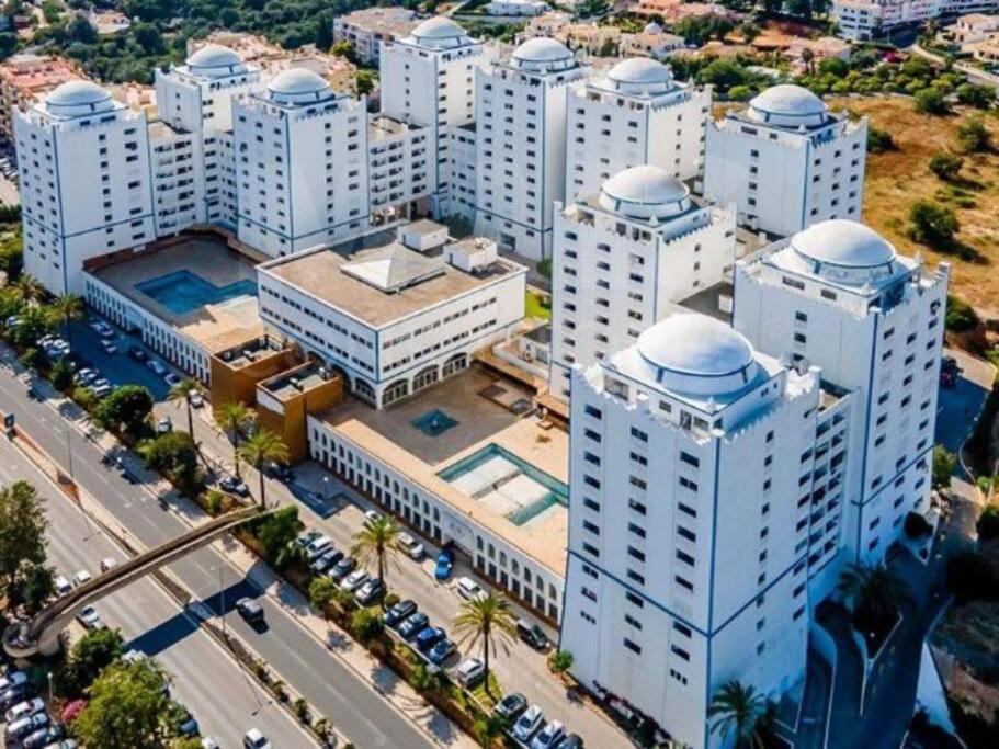 Clube Praia Rocha III Apartamento Portimão Exterior foto